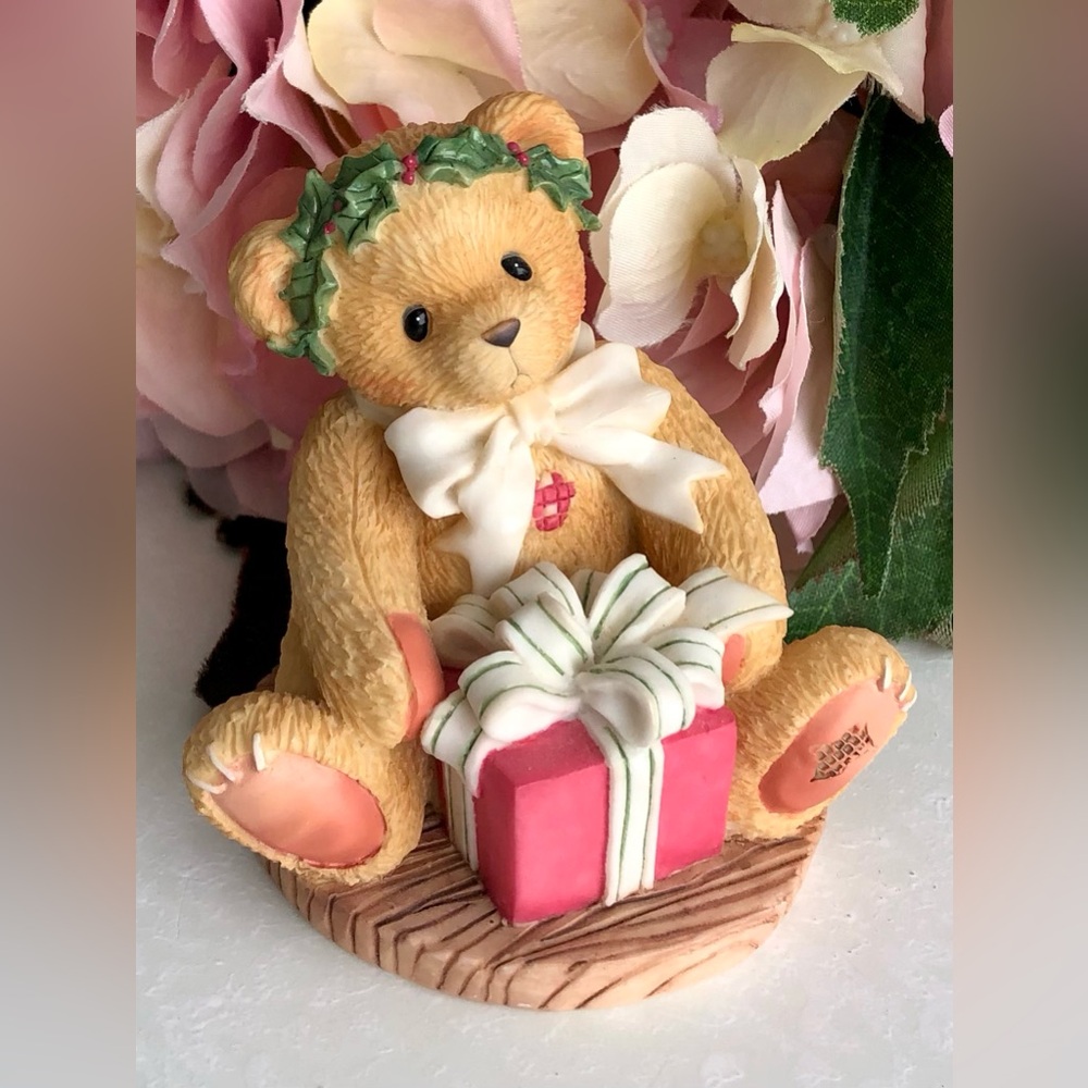 Cherished Teddies “MARGY” AVON Exclusive 1998